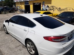 White Ford Fusion